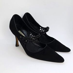 MANOLO BLAHNIK Suede Cutour Accent Pumps IT36/US6